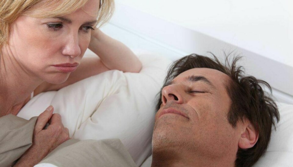 Hvis din mand eller kæreste onanerer eller stønner mens han sover så kan det være fordi han lider af sygdommen sexomni. Arkivfoto: Colourbox.