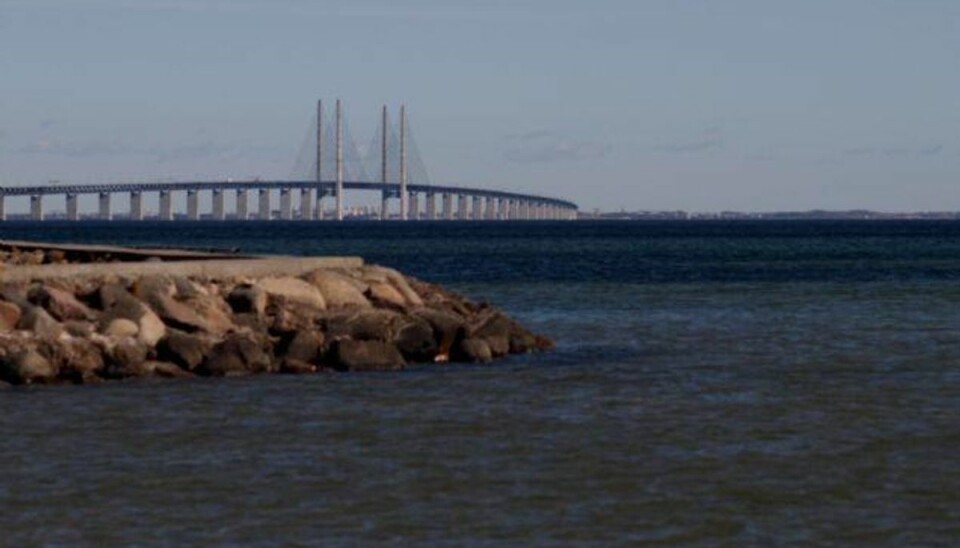 Togdrift indstillet: Cyklister blev jagtet Hverken biler eller cyklister kunne krydse Øresundsbroen mandag morgen. Arkivfoto: Colourbox