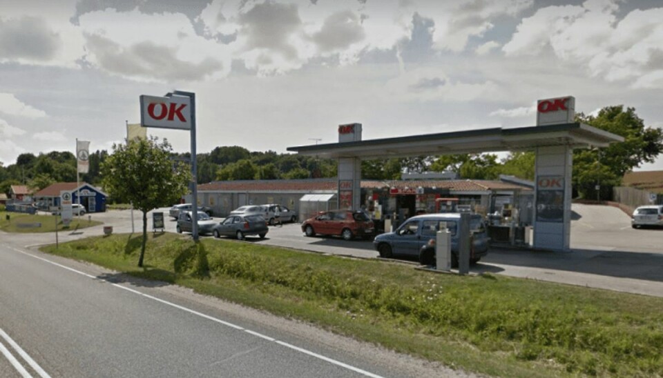 Mand sigtet for brandstiftelse, trusler, blufærdighedskrænkelse og frihedsberøvelse: En begivenhedsrig lørdag En 20-årig kvinde blev angiveligt bortført af sin 26-årige ekskæreste fra denne OK benzintank på Hornsherredvej i Gevninge. Foto: Google Street View.