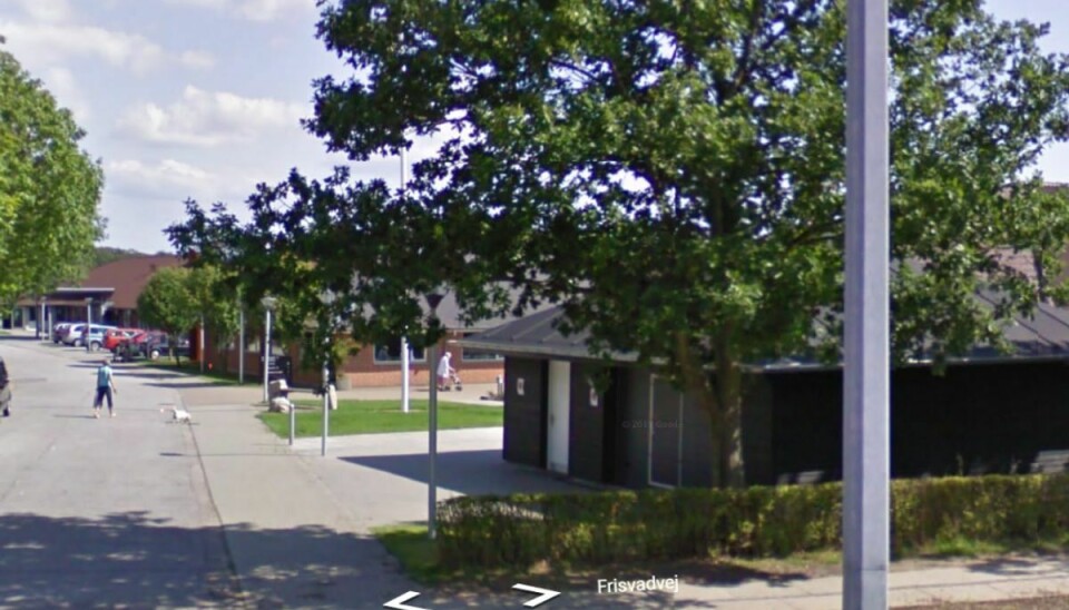 En 70-årig kvinde blev overfaldet at tre mænd på dette plejehjem i Varde. Foto: Google Street View.