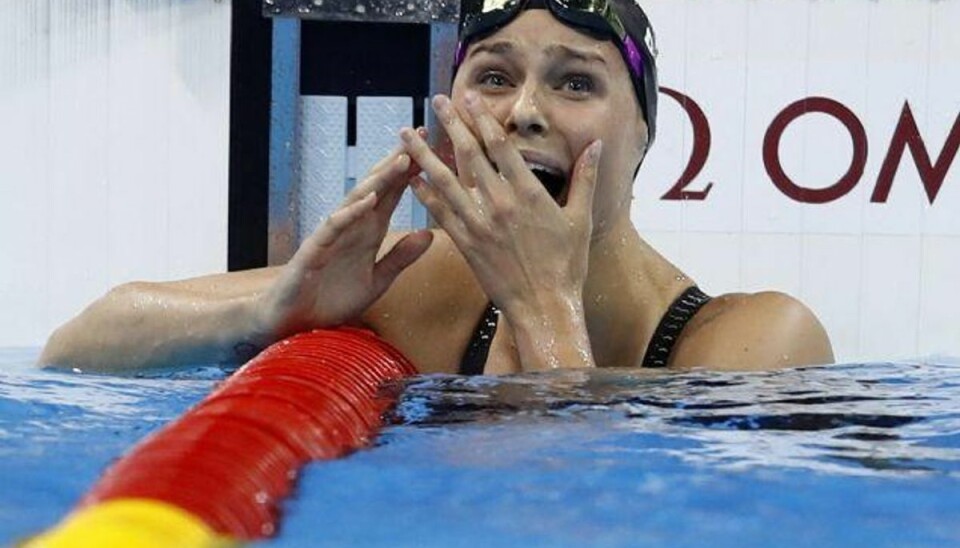 Dansk svømmer vinder sensationelt OL-guld i Rio Pernille Blume blev overrasket, da hun opdagede, at hun er olympisk mester. Foto: Odd Andersen/AFP