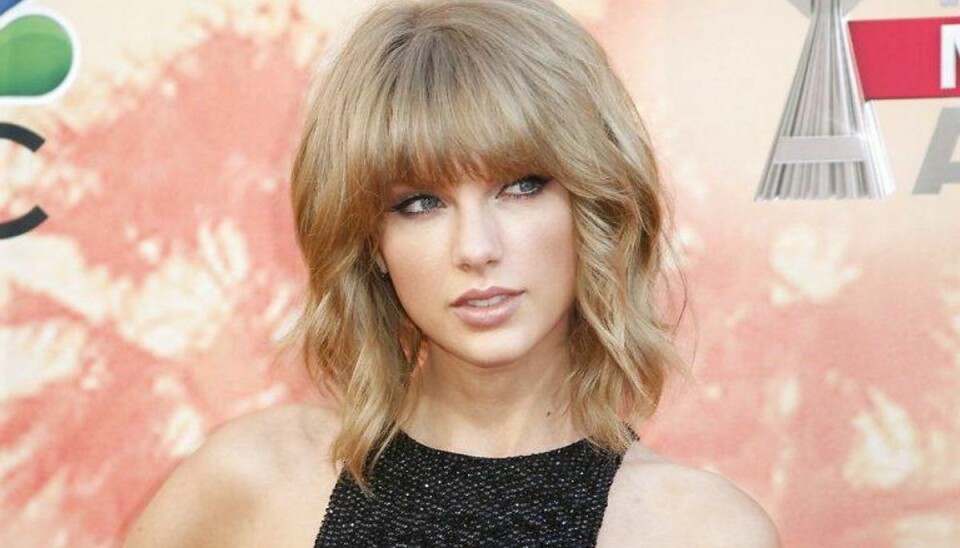 Taylor Swift donerer en million dollars til Louisiana oversvømmelse