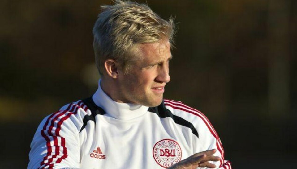 Schmeichel træner hårdt for at blive klar til landskamp Det er tvivlsomt, om Kasper Schmeichel står ikke til rådighed for det danske landshold i søndagens VM-kvalifikationskamp mod Armenien, og det bliver derfor måske Jonas Lössl eller Frederik Rønnow, som skal vogte det danske mål. Foto: Jens Nørgaard Larsen/Scanpix