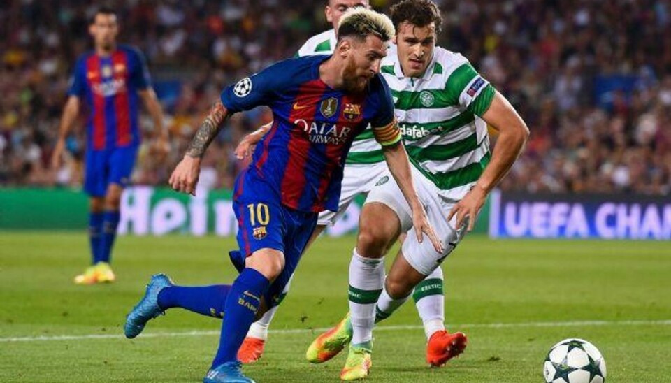 Erik Sviatchenko havde svært ved at dæmme op for Lionel Messi og de øvrige Barcelona-stjerner. Foto: Josep Lago/AFP