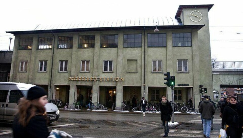 Nørreport Station lagde i weekenden bygning til et masseslagsmål, hvor en 35-årig mand blev stukket ned med kniv. Foto: Nils Meilvang/Scanpix.