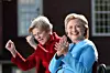 Demokraternes præsidentkandidat, Hillary Clinton, førte mandag valgkamp sammen med Massachusetts-senator Elizabeth Warren i New Hampshire. Foto: Robyn Beck/AFP