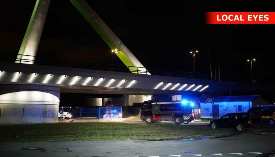 Bilen kørte gennem bommen på Odins Bro. Foto: Local Eyes Bilen kørte gennem bommen på Odins Bro. Foto: Local Eyes