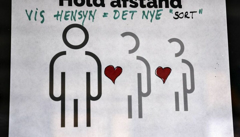 Ny anbefaling: Sådan undgår du smitte Sundhedsstyrelsen har fredag opdateret sine anbefalinger i forbindelse med den aftalte fremrykning af genåbning 21. april. Arkivfoto: Ritzau Scanpix.