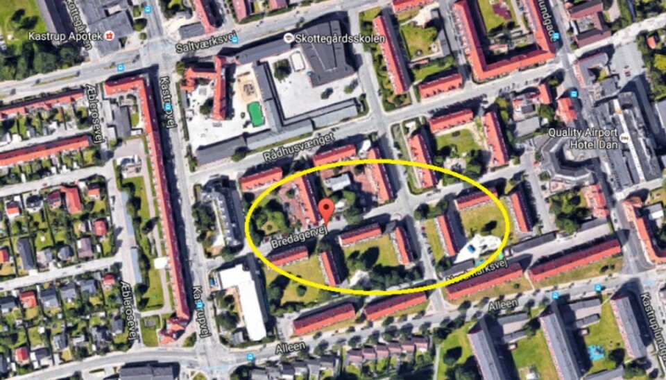 En 15-årig dreng er stukket ned i et skænderi på Bredagervej i Tårnby mellem to grupper unge. Foto: Google Maps.