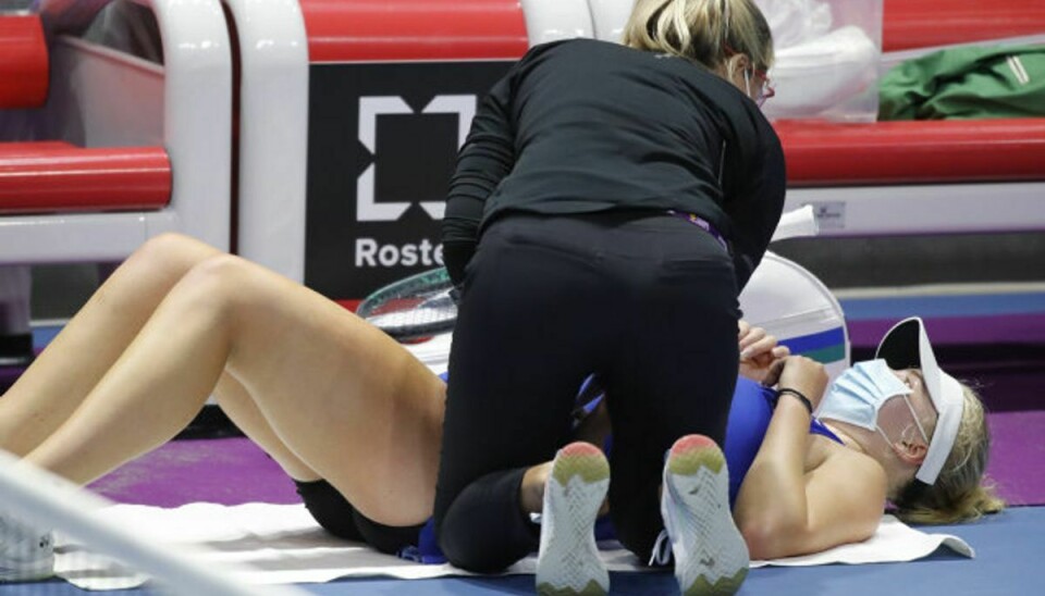 Clara Tauson blev skadet i sin første kamp i turneringen, hvor dette billede stammer fra. Foto: Dmitri Lovetsky/Scanpix