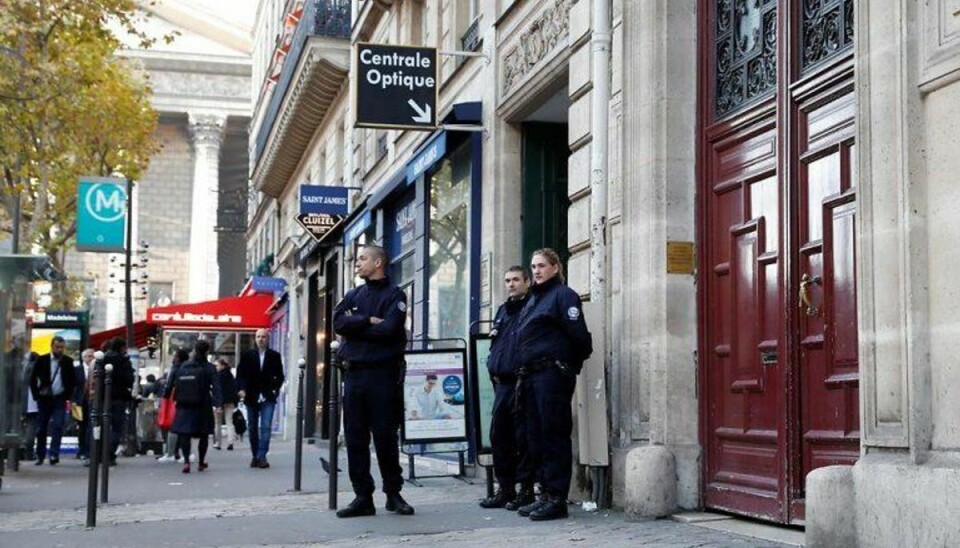 Det var dette hotel, hvor Kim Kardashian blev overfaldet og røver. Foto: Thomas SAMSON/Scanpix. Det var dette hotel, hvor Kim Kardashian blev overfaldet og røver. Foto: Thomas SAMSON/Scanpix.