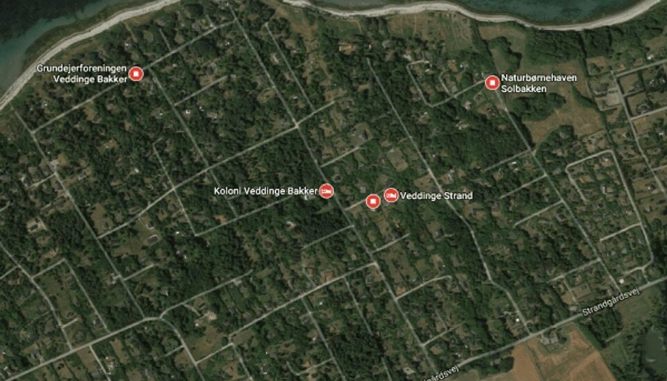 Mand død efter at blive skudt i sommerhus Det var i dette sommerhusområde i Veddinge Bakker i Odsherred, hvor manden blev fundet skudt. Foto: Google Maps.