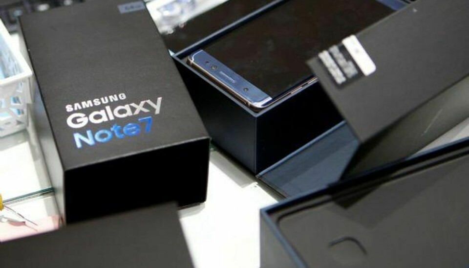 Teknologigiganten Samsung bekræfter nu, at fejlbehæftede batterier var årsagen til, at virksomhedens topmodel, Galaxy Note 7, blev overophedet og brød i brand. Arkivfoto. Foto: © Kim Hong-ji / Reuters/Reuters