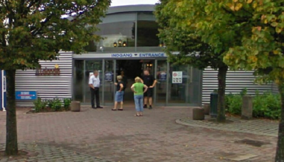 En 44-årig mand er blandt andet anklaget for at have filmet små, nøgne børn på Lalandia i Rødby. Foto: Google Street View.
