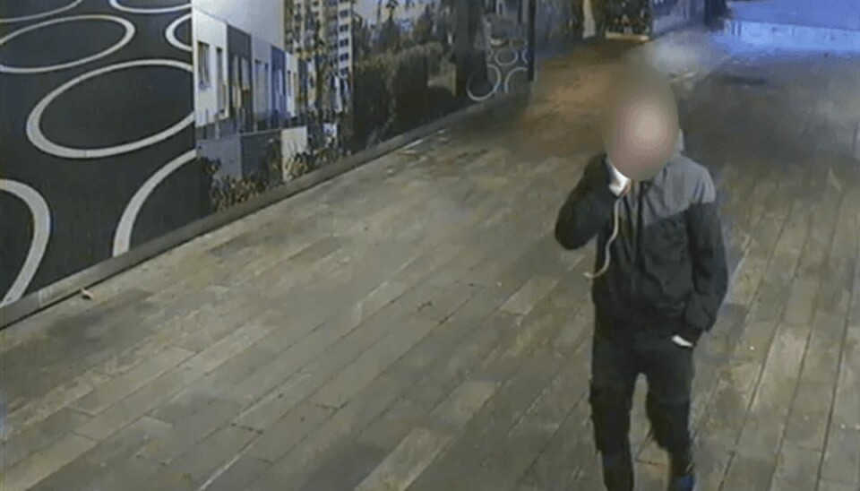 Så lykkedes det endelig: 23-årig mand anholdt for grufulde voldtægtsforsøg Nu skulle den være god nok. Den 23-årige formodede gerningsmand til to bestialske voldtægtsforsøg er nu anholdt. Foto: Politi