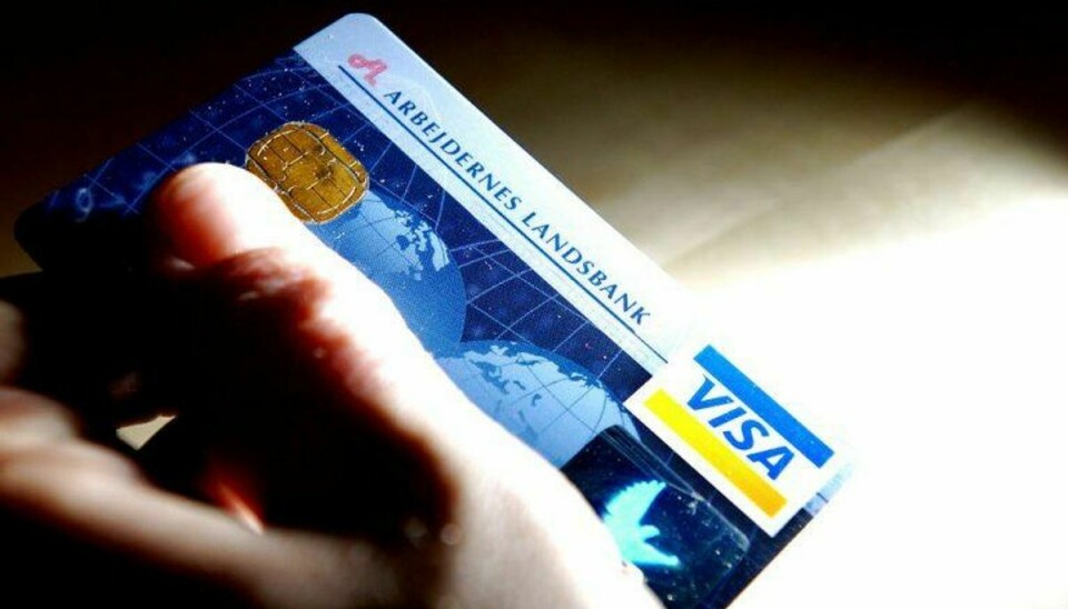 Danskere skal nu hive flere penge op af lommen, når de svinger deres kort i udlandet – – Foto: Jacob Schou Nielsen/Scanpix