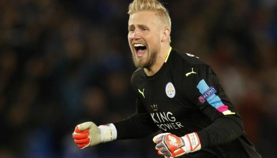 Uefa kårer Schmeichel som ugens bedste CL-spiller Kasper Schmeichel havde flere store redninger, da Leicester tirsdag slog Sevilla 2-0. Foto: Carl Recine/Reuters