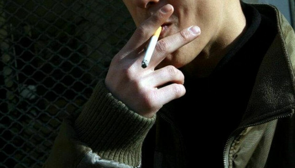 Det er ganske let for mindreårige at købe cigarettet i danske butikker. Det skriver Politiken. (arkivfoto) Foto: Www.colourbox.com/Free