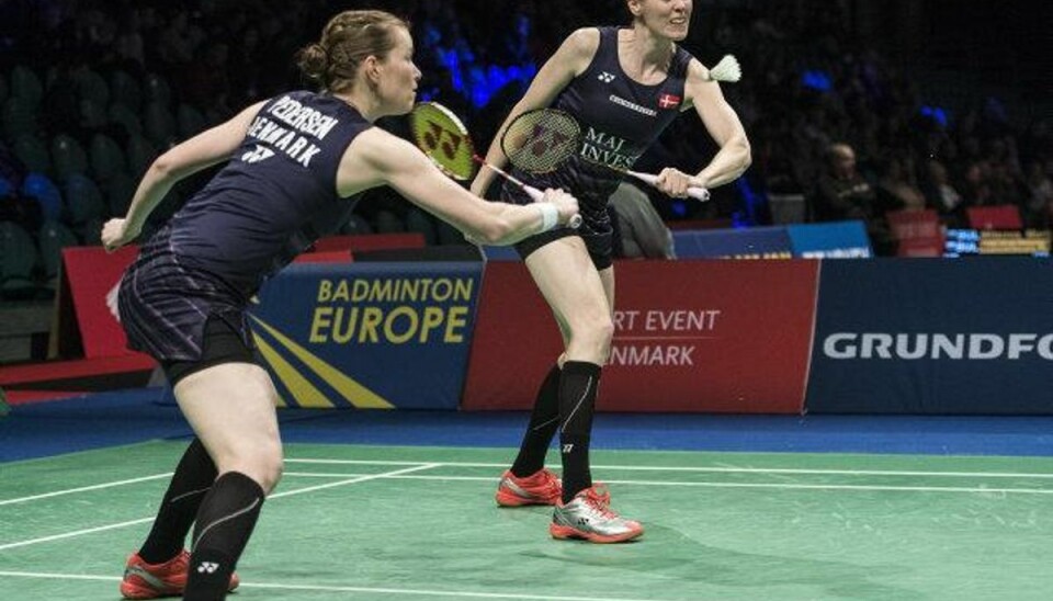 Dansk damedouble stryger smertefrit i EM-finalen Kamilla Rytter Juhl og Christinna Pedersen er storfavoritter til at vinde EM for fjerde gang i træk. Foto: Claus Fisker/Scanpix