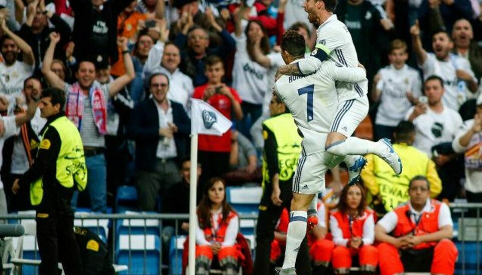Cristiano Ronaldo scorede hattrick, da Real Madrid sænkede Atlético Madrid på Bernabeu. Foto: Oscar Del Pozo/AFP