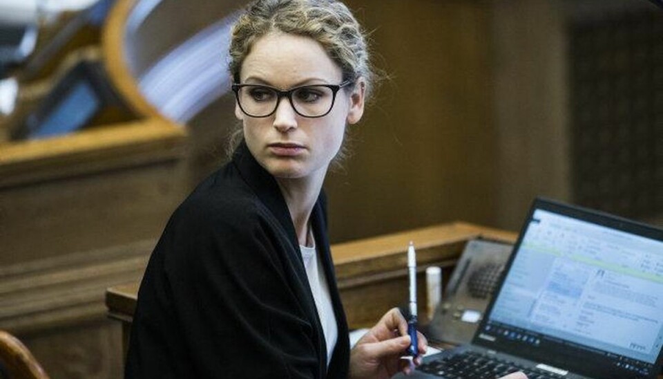 Enhedslisten vil sælge sig dyrt til ny regering Pernille Skipper mener, at Enhedslisten skal stille krav til en kommende rød regering. Foto: Ólafur Steinar Gestsson/Scanpix