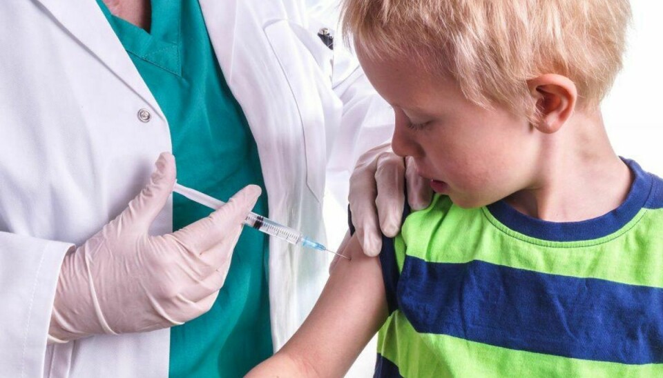 Børn skal være vaccineret for 12 forskellige sygdomme, før barnet kan blive skrevet op til offentlig børnepasning og folkeskole, inden det fylder seks år.