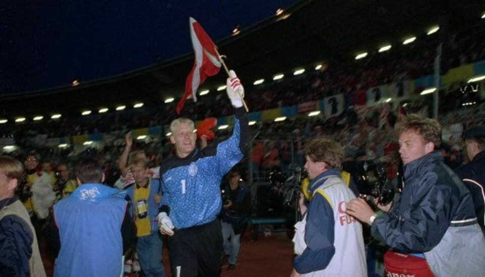 Målmand Peter Schmeichel var måske den største årsag til, at Danmark sensationelt vandt EM i 1992. Arkivfoto. Foto: Morten Juhl/Scanpix