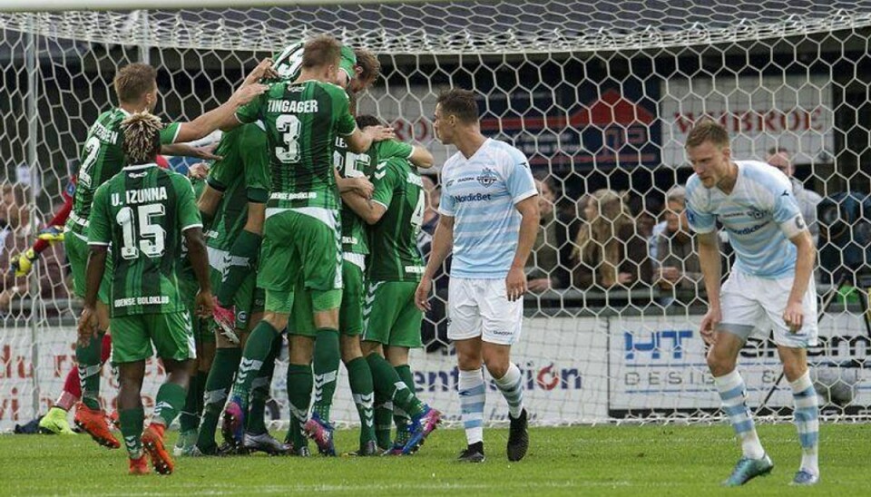 OB spolerer FC Helsingørs store dag Anders K Jacobsen til 1-0. th Ryan Laursen og anfører Andreas Holm Foto: Keld Navntoft/Scanpix.