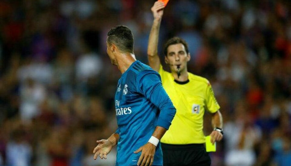 Cristiano Ronaldo var rasende over det røde kort mod Barcelona. Foto: Juan Medina/Reuters
