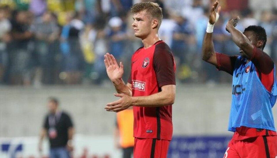 OB-FCM: Afgjort med to sene mål Alexander Sørloth ses her, efter at han torsdag scorede to mål for FC Midtjylland i kampen mod Apollon Limassol. Søndag lavede han igen to mål i FCM”s sejr ude over OB. Foto: Foto/Scanpix
