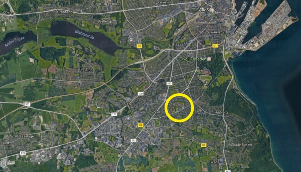 Hændelsen fandt sted på Rundhøj Allé i det sydlige Aarhus. Foto Hændelsen fandt sted på Rundhøj Allé i det sydlige Aarhus. Foto