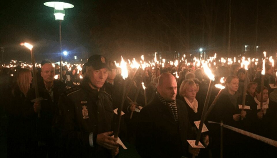 Justitsminister Søren Pape Poulsen ved mindehøjtideligheden for Jesper Jul. Foto: Politiet.