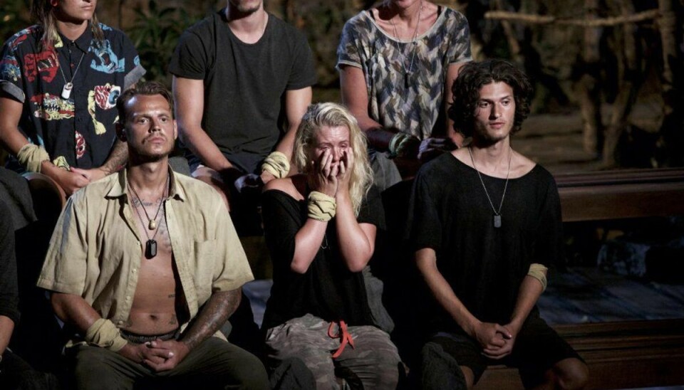 Line brød sammen, da det stod klart for hende, at hun måtte forlade Robinson Ekspeditionen. Foto: TV3. Line brød sammen, da det stod klart for hende, at hun måtte forlade Robinson Ekspeditionen. Foto: TV3.