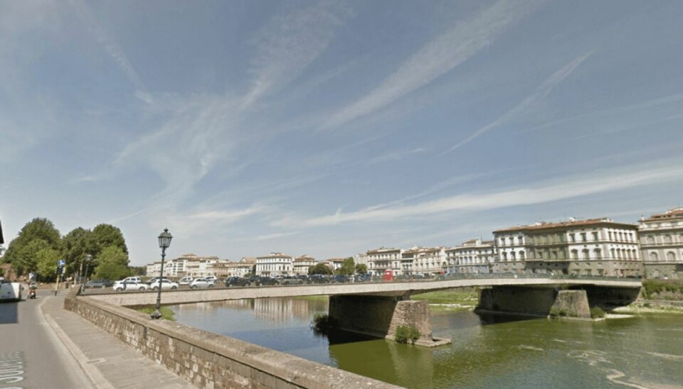Dansk gymnasieelev død på studietur Den 19-årige faldt i vandet fra Vespucci-broen i Firenze. Foto: Google Street View