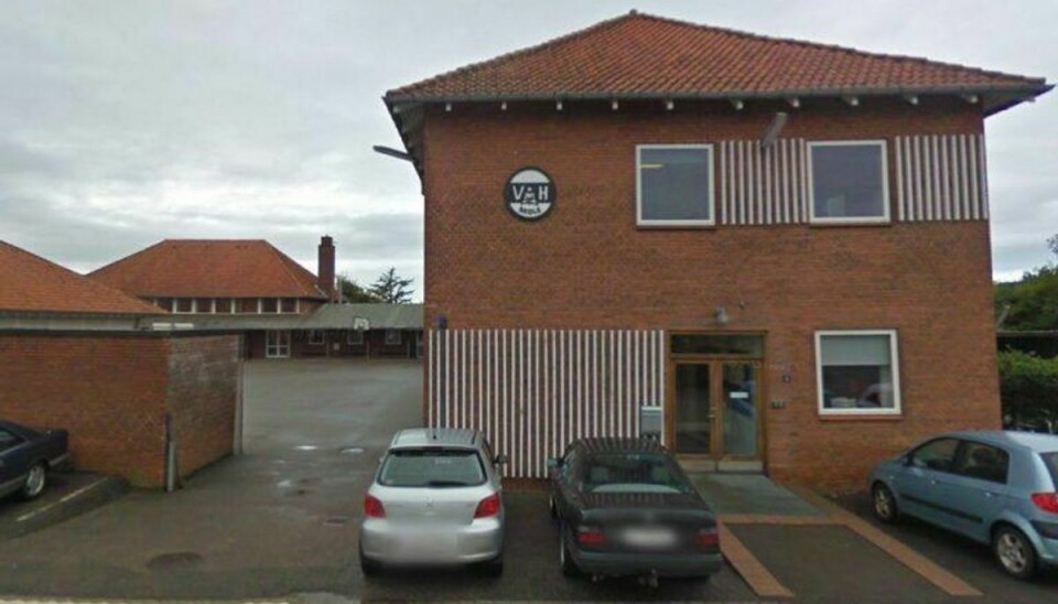 Den alvorlige sag gjorde, at der blev indkaldt til møde på Sydskolen i Hørve. Nu har politiet indstillet efterforskningen. Foto: Google Street View.
