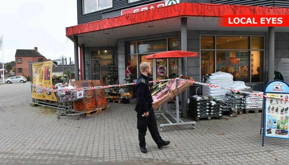 Købmand blev offer for psykisk sygs knivangreb: Her er dommen En 55-årig købmand blev den 21. oktober så hårdt såret ved et knivoverfald, at han nu er død.Foto: Local Eyes