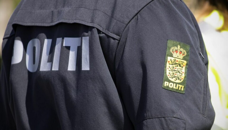 “Godmorgen – det er politiet…” Politiet har vækket 18 borgere og kørt dem direkte i retten. Arkivfoto: Colourbox.