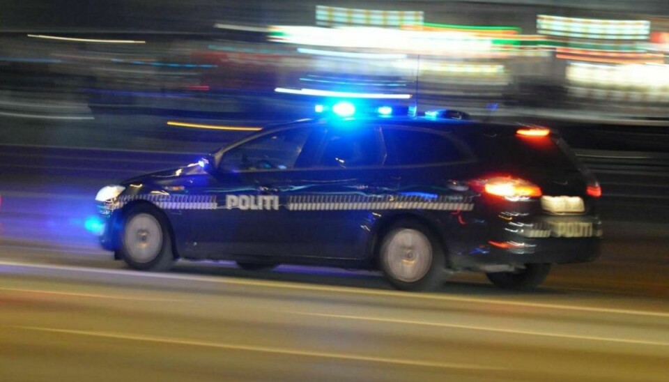 En henvendelse fra tysk politi natten torsdag, fik tidligt torsdag morgen Midt- og Vestjyllands Politi til at rykke ud og anholde en 22-årig mand i Heimdalsparken i Holstebro.
