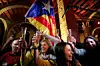 FILE PHOTO: People react to results in Catalonia”s regional elections at a gathering of the Catalan National Assembly (ANC) in Barcelona, Spain December 21, 2017. REUTERS/Albert Gea/File Photo Foto: Albert Gea/Reuters