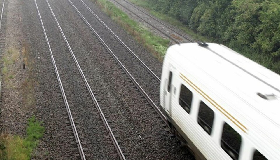 Hærværksbrand lammer togtrafik: Kan stå stille flere dage En brand har sat en stopper for togdriften mellem Roskilde og Næstved. Foto: Scanpix.