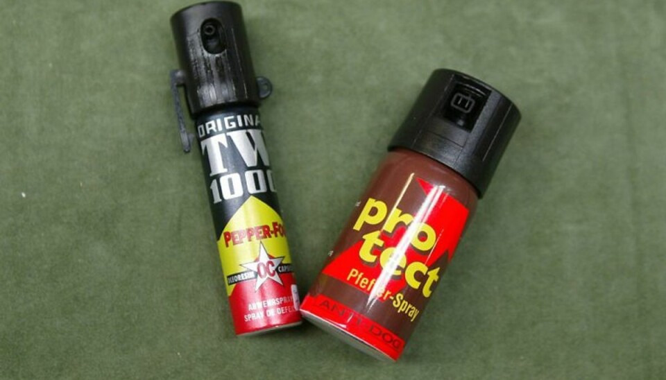 Tryghed eller farlig bevæbning? Nu får danskerne lov til at have peberspray Hvis peberspray lovliggøres, vil det bryde med princip om, at det er politiet, som skal beskytte, mener Det Kriminalpræventive Råd. Foto: Claus Fisker/Scanpix
