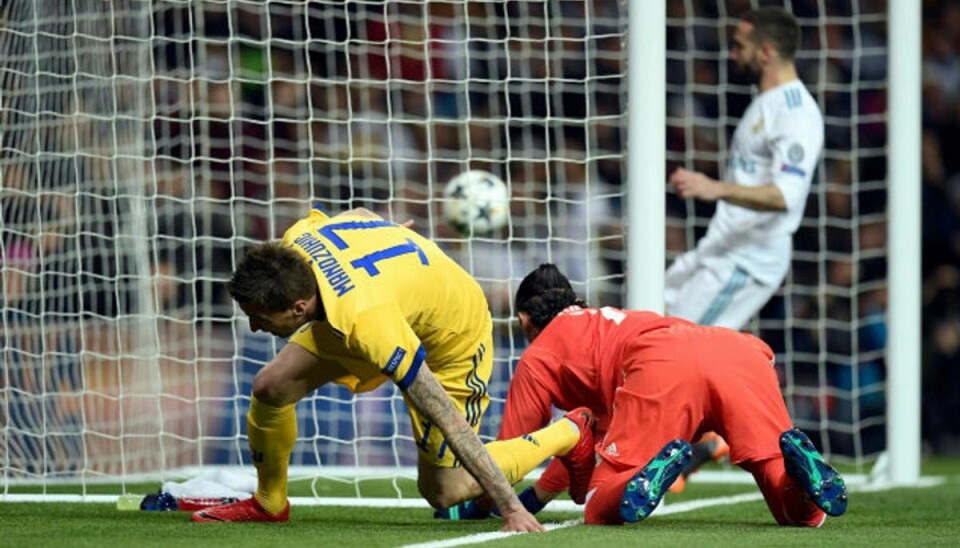Juventus-angriberen Mario Mandzukic scorede to gange på hovedstød i første halvleg. Foto: Oscar Del Pozo/AFP
