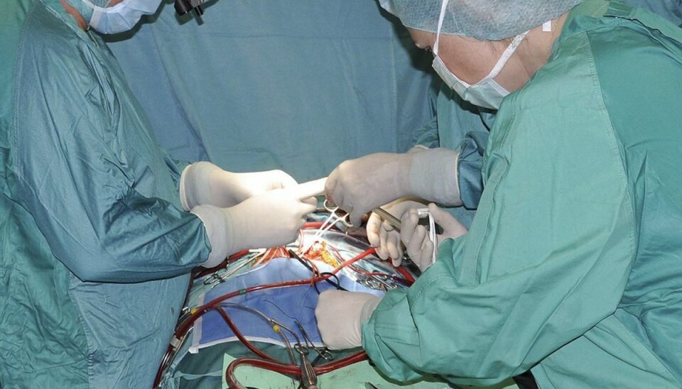Amerikansk soldat har fået et par ganske vitale organer transplanteret En amerikansk soldat har gennemgået, hvad der påståes at være den første transplantation af både penis og pung. Og han har det efter omstændighederne godt. Billedet er fra en anden transplantation, og har altså intet med den eksakte operation at gøre. Arkivfoto: Scanpix