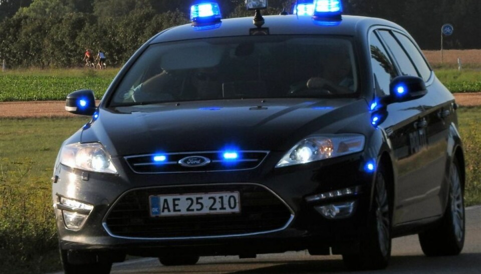 32-årig mand idømt hård straf for at tage skarpladt pistol med i skole Politiet rykkede hurtigt ud, da den 32-årige opførte sig mistænkeligt på TEC i Hvidovre. Arkivfoto: Colourbox