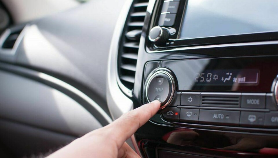 Klimaanlæg i bilen er godt til at sikre en behagelig temperatur på bilturen. Du kan dog hjælpe klimaanlægget på vej med en række tips. KLIK VIDERE OG SE DE GODE RÅD. Arkivfoto.