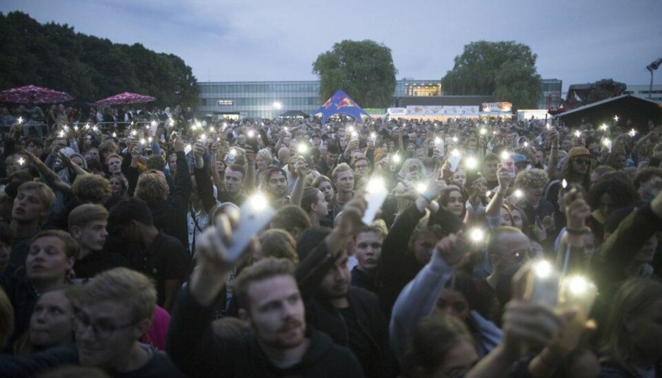 Kendte rappere raser mod dansk festival: Pengene kom aldrig Publikum ved sidste års For Evigt, der blev afholdt i Rødovre. (Foto: Gonzalez Photo/Scanpix)