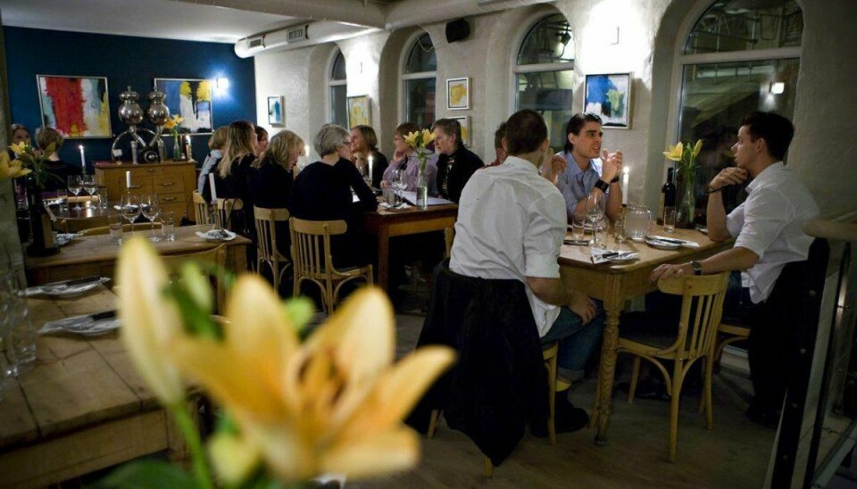 Fane Duduianu har i 25 år drevet restauranten i de hyggelige lokaler mellem Guldsmedgade og Badstudegade i Aarhus. (Foto: Scanpix)