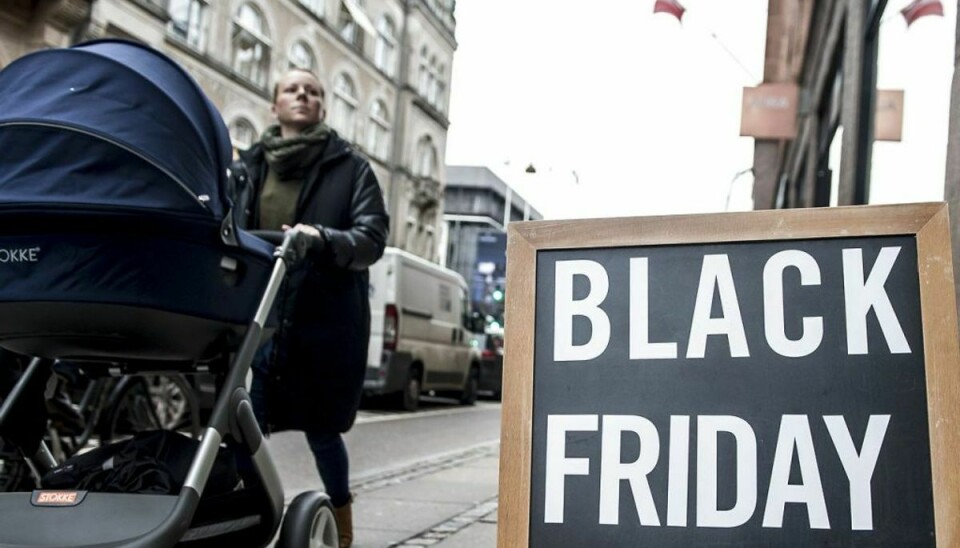 Black Friday er en stor shoppedag. Men du skal huske på lovgivningen for at være sikret. Klik gennem galleriet her og få en hurtig gennemgang. (Foto: Mads Claus Rasmussen/Scanpix 2017)