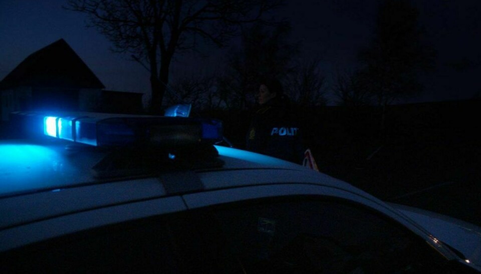 Politiet må desværre ofte rykke ud til dødsulykker om natten. Foto: Colourbox