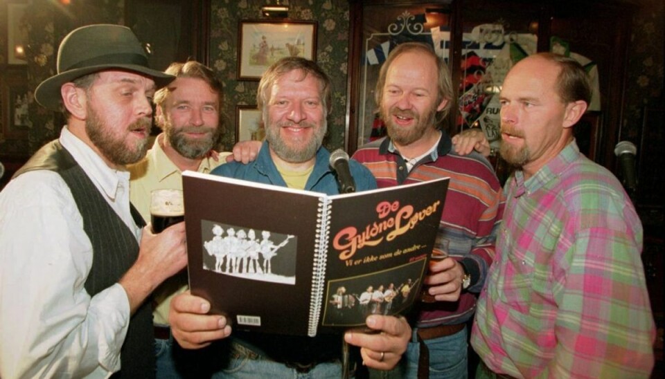 Kendt dansk sanger er død: Blev 74 år gammel Det er måske sådan her, at du husker de gæve gutter fra De Gyldne Løver. KLIK VIDERE og se billedet fra deres jubilæumskoncert. Foto: Scanpix